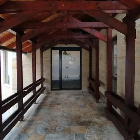 Apartament 23