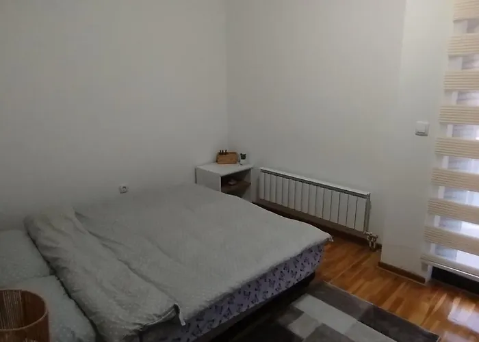 아파트 23 즐라티보